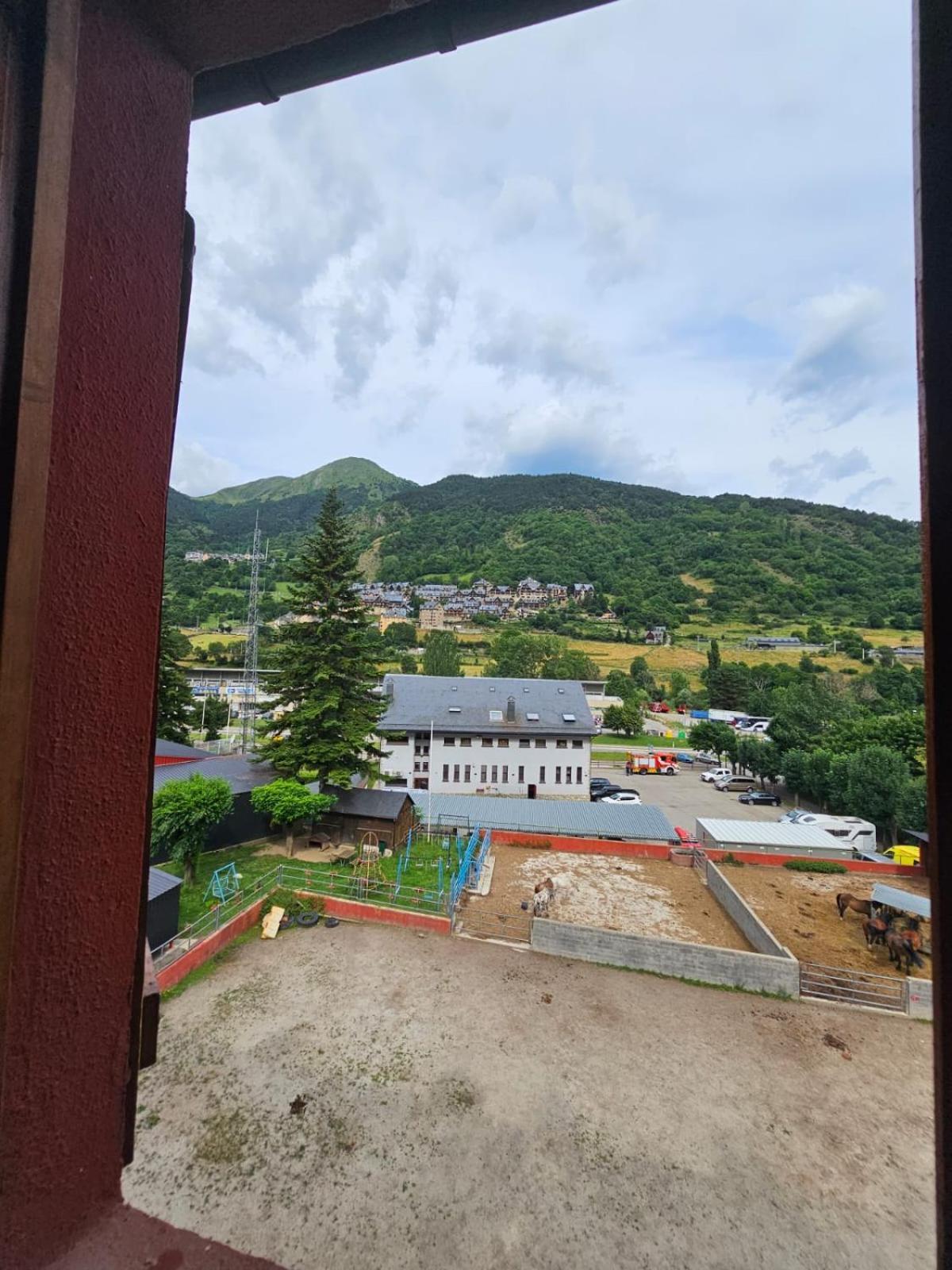 Hotel Hipic Vielha Exteriér fotografie